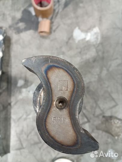 Вал тормозной правый Мерседес Актрос Аксор Атего