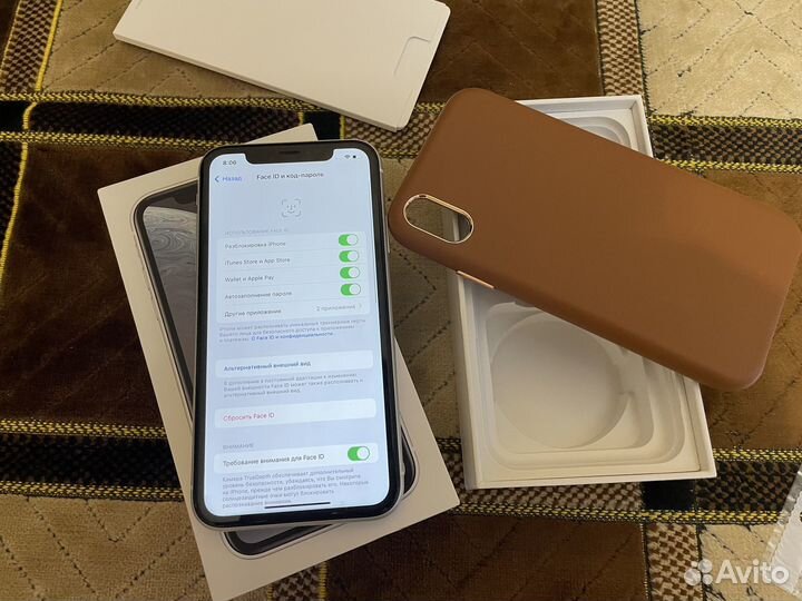 iPhone Xr, 128 ГБ