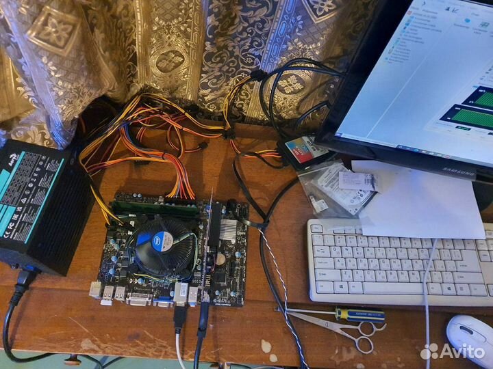 Материнская плата Msi H61M-P31 (G3) lga1155