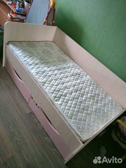 Детская кровать от 3 лет с матрасом бу