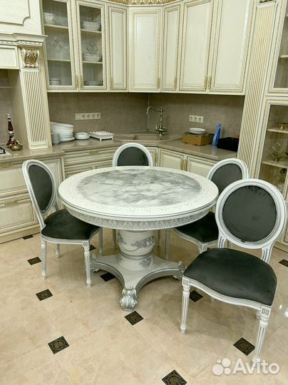 Обеденный стол \ Доставка по всей России