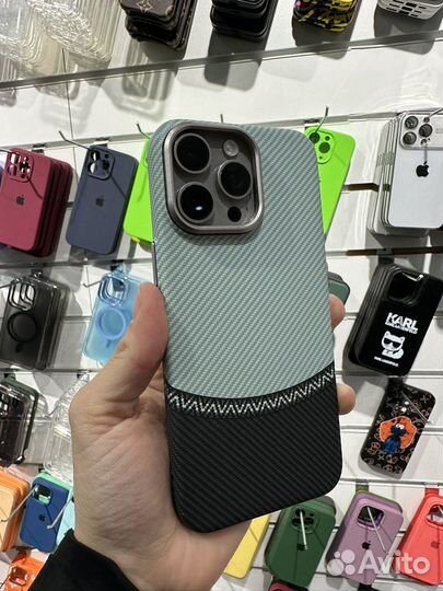 Чехол на iPhone