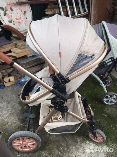 Прогулочная коляска