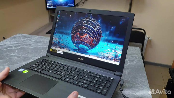 Ноутбук Acer (Intel core i3, игровая видеокарт )