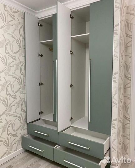 Дизайнерский шкаф