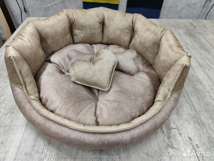 Лежанка для собак