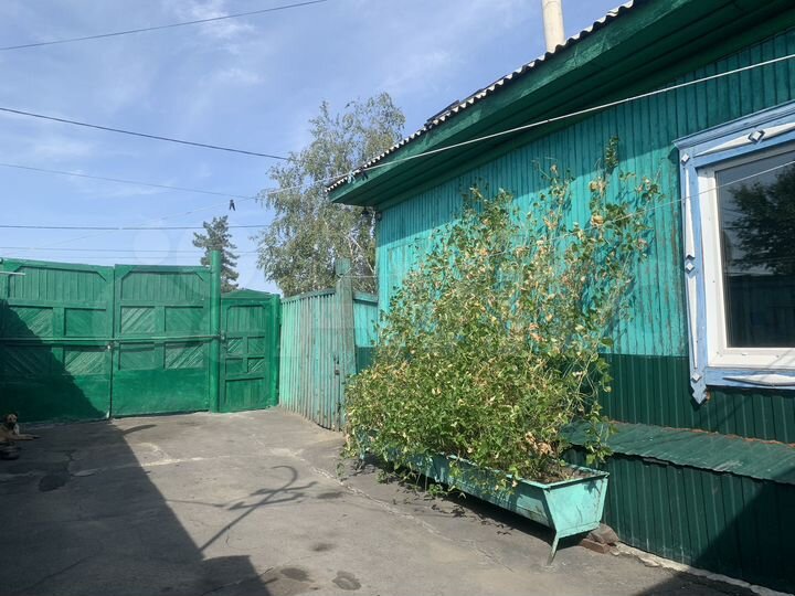 Дом 56 м² на участке 5 сот.