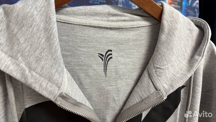 Зипка Yori Sport