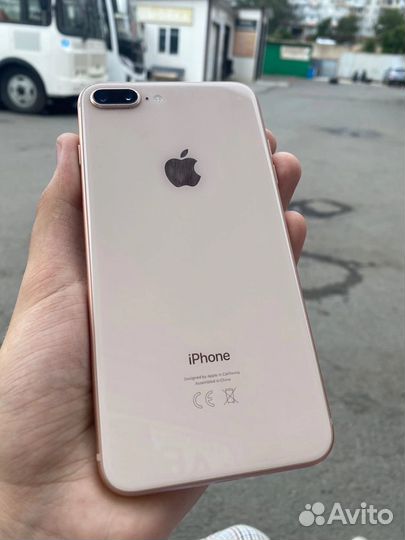 iPhone 8 Plus, 64 ГБ