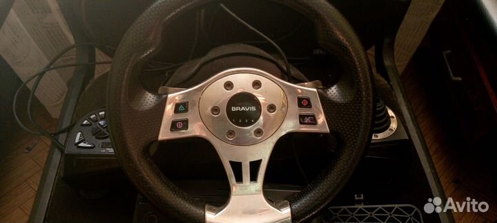 Игровой руль Bravis