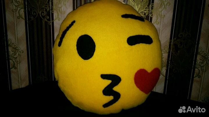 Смайлик подушка
