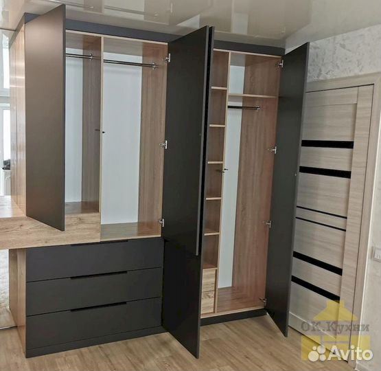 Шкаф стенка