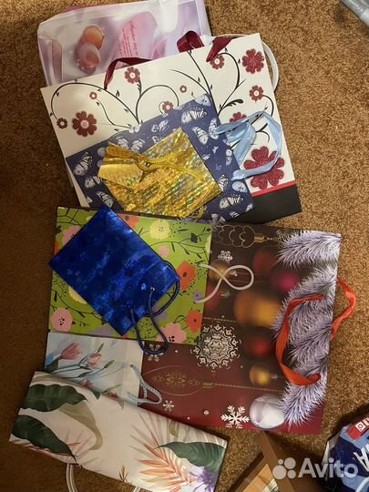 Подарочные пакеты всё сразу