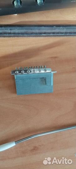 Тремоло, стратокастер