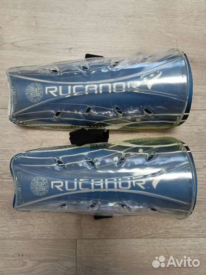 Футбольные щитки Rucanor