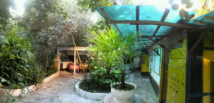 Комната 30 м² в 5-к., 1/1 эт.