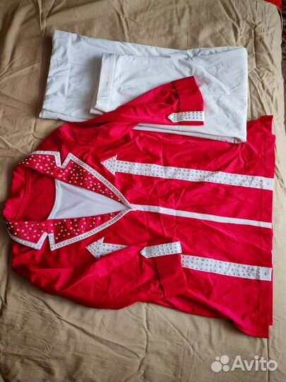 Костюм для спортивных танцев