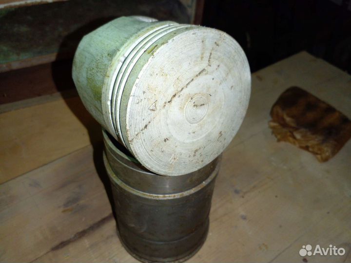 Поршневая УАЗ СССР