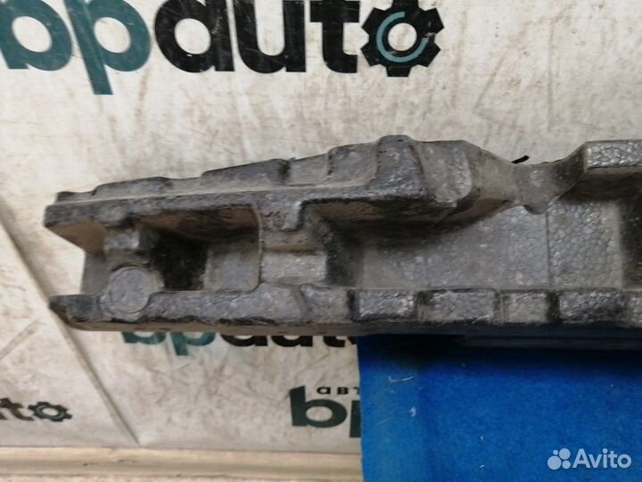 Абсорбер переднего бампера 1K5807248B Volkswagen