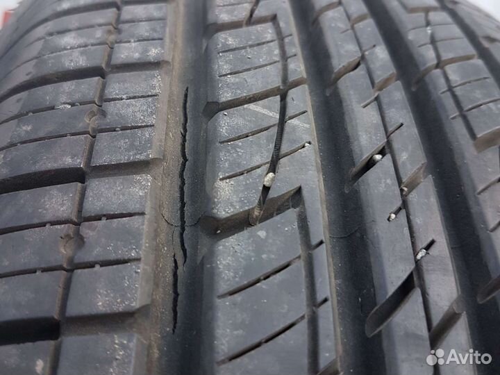 Kumho Solus KL21 235/60 R18