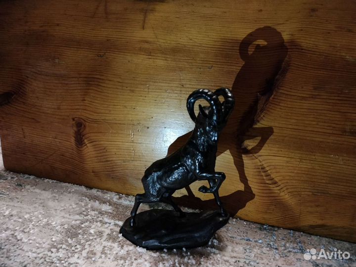 Каслинское литьё,горный баран