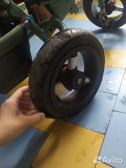 Продам велосипед детский на запчасти