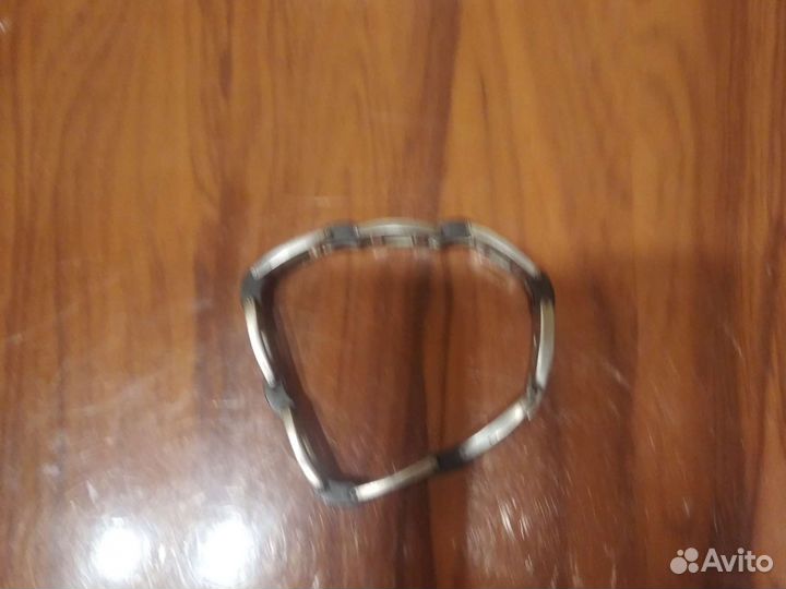 Стальной браслет