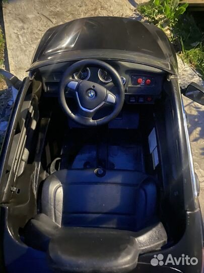 Музыкальная машина электромобиль BMW X6 б/у