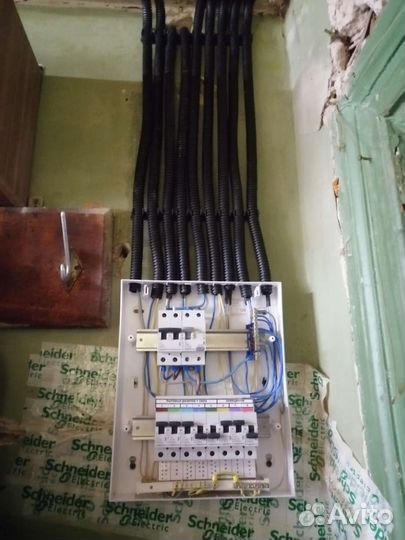 Услуги электрика, сантехника