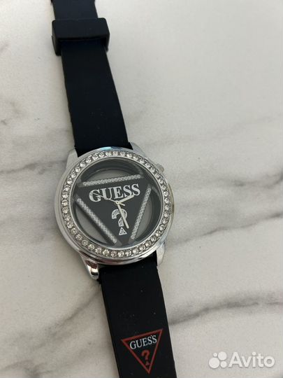 Часы женские guess новые