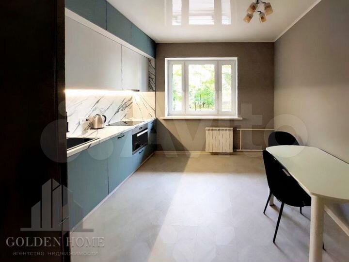 3-к. квартира, 87,6 м², 2/10 эт.