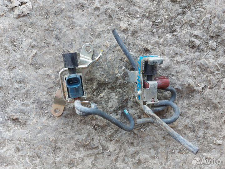 Вакуумный клапан Toyota Fortuner внедорожник 2.8