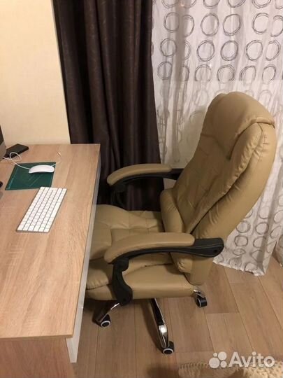 Игровое кресло новое с функцией массажа