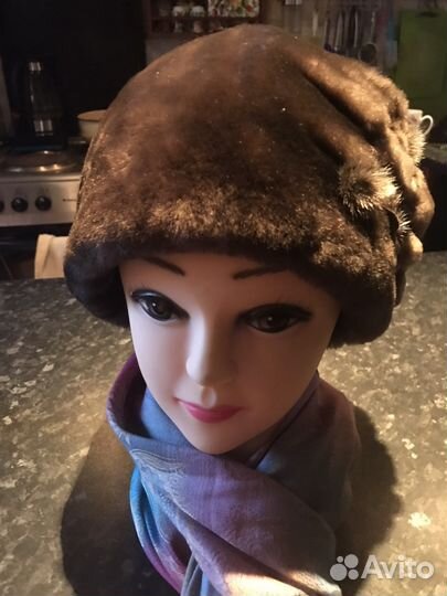 Шапка из мутона новая