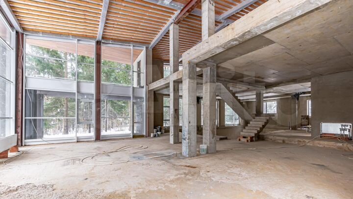 Дом 500 м² на участке 31 сот.