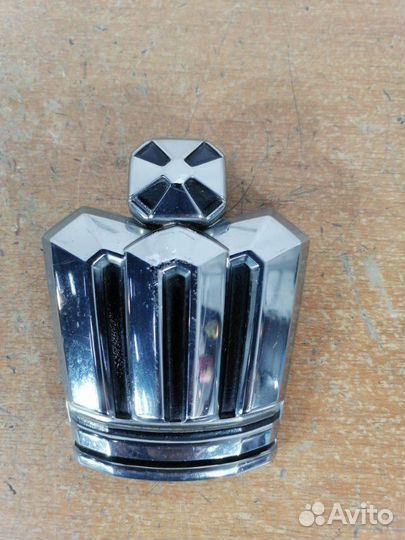 Эмблема Toyota Crown GRS183 3grfse 2005