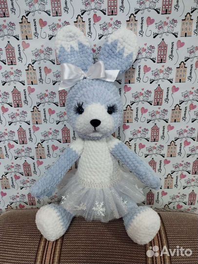 Вязаная зайка (заяц ),ручная работа