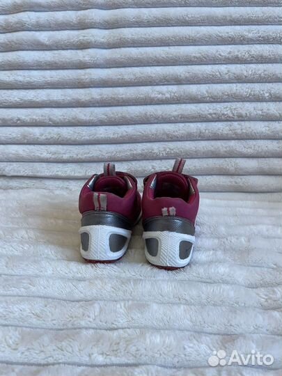 Кроссовки для девочки ecco