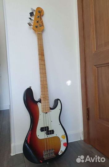 Бас гитара Musima action bass