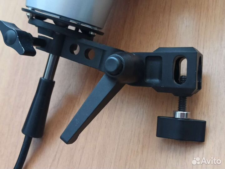 Постоянный свет с рефлектором