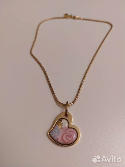 Украшение на шею