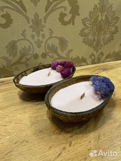 Свеча в кокосе