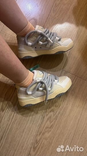 Кроссовки женские 39 размер