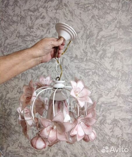 Люстра,светильник