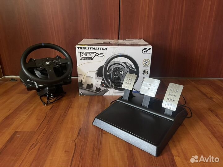 Игровой руль Trastmaster T 300 GT Edition