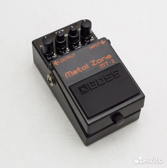 Boss MT-2 Metal Zone Distortion