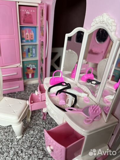 Домик кукольный