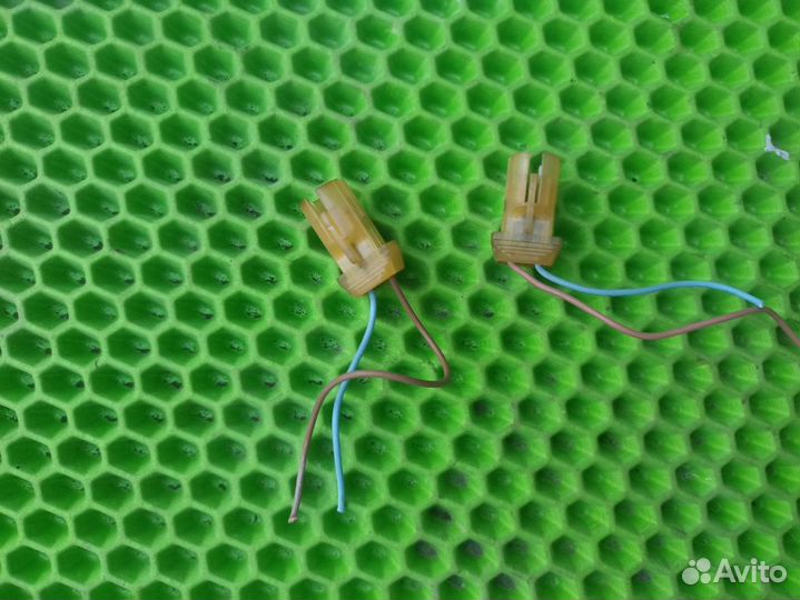 Патрон, цоколь габаритного огня Renault Megane 3