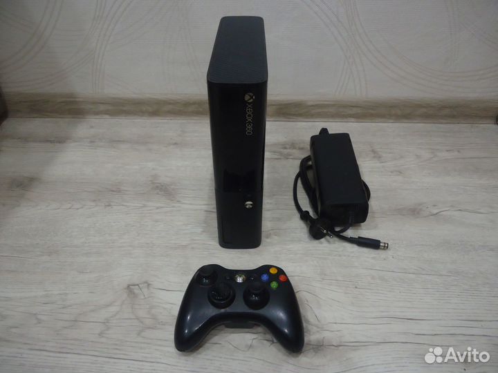 Xbox 360E прошита (Freeboot) 320Gb