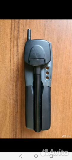 Спутниковый телефон